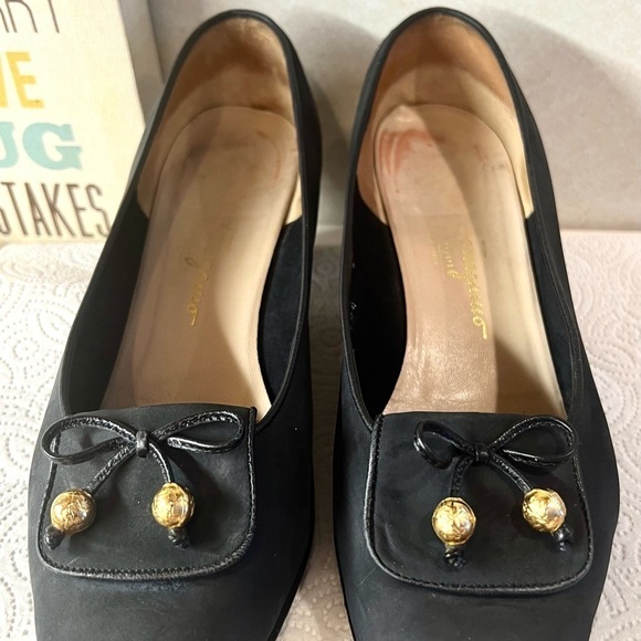 Salvatore Ferragamo Pump Tassel Shoes Women - Picture 2 of 6